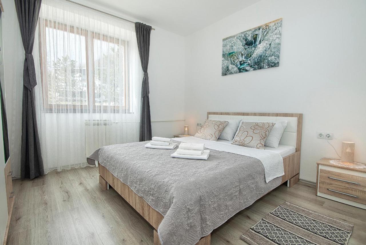 Apartman Lujko Plitvice พลิตวิชกา เยเซรา ภายนอก รูปภาพ