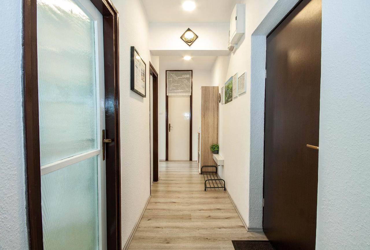 Apartman Lujko Plitvice พลิตวิชกา เยเซรา ภายนอก รูปภาพ